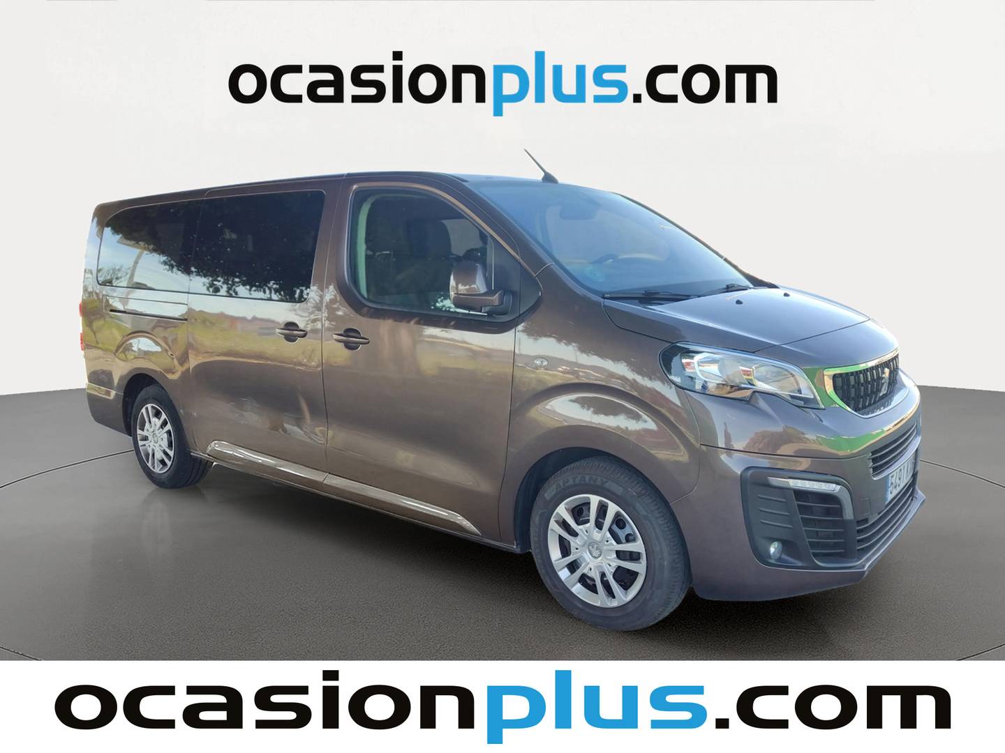 Foto delantera Peugeot Traveller Peugeot Traveller Business 1.5 BlueHDi (120) Long derecha