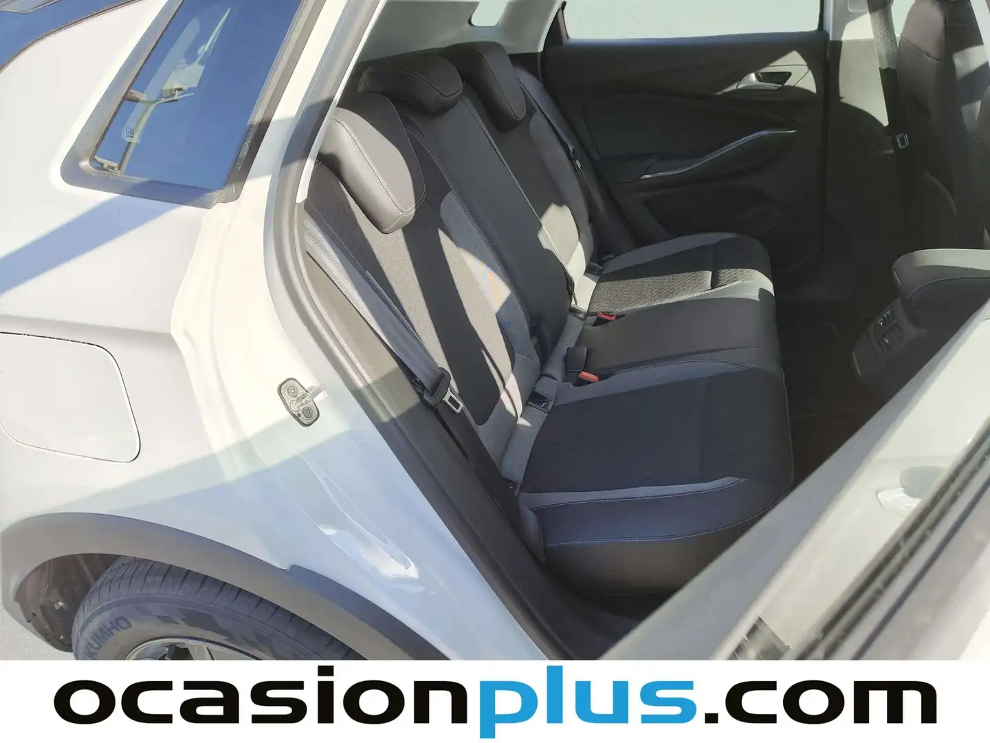 Foto Opel Grandland X Opel Grandland X 1.2 Turbo S&S Design Line (130 CV)