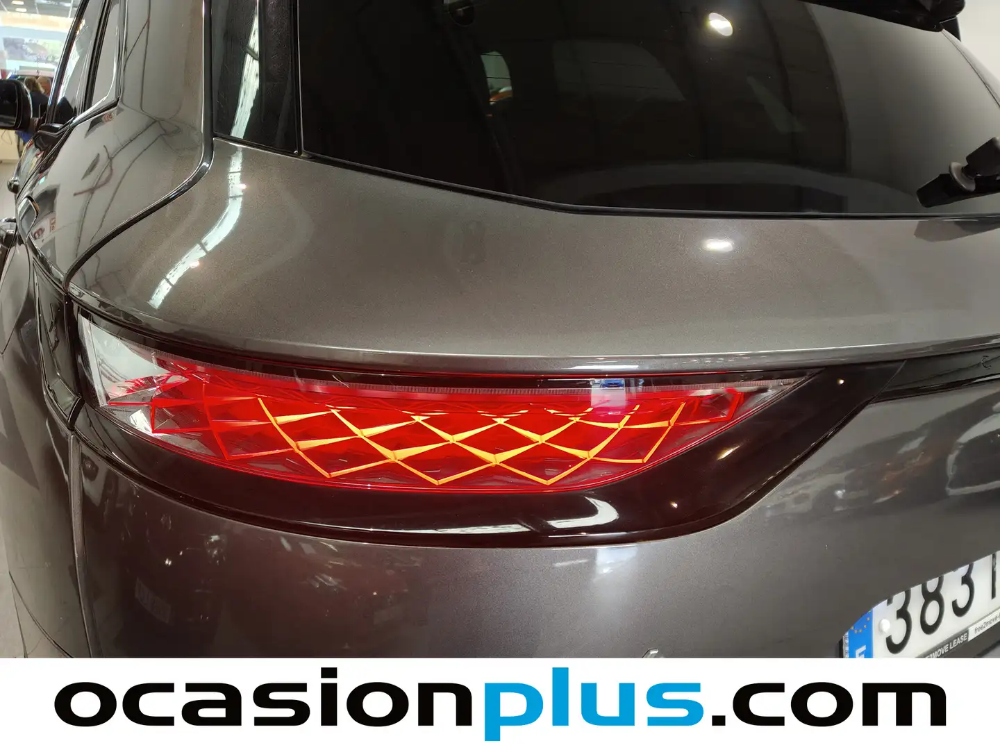 Foto DS DS 7 Crossback DS DS7 Crossback E-Tense 300 Louvre 4WD Auto (300 CV)