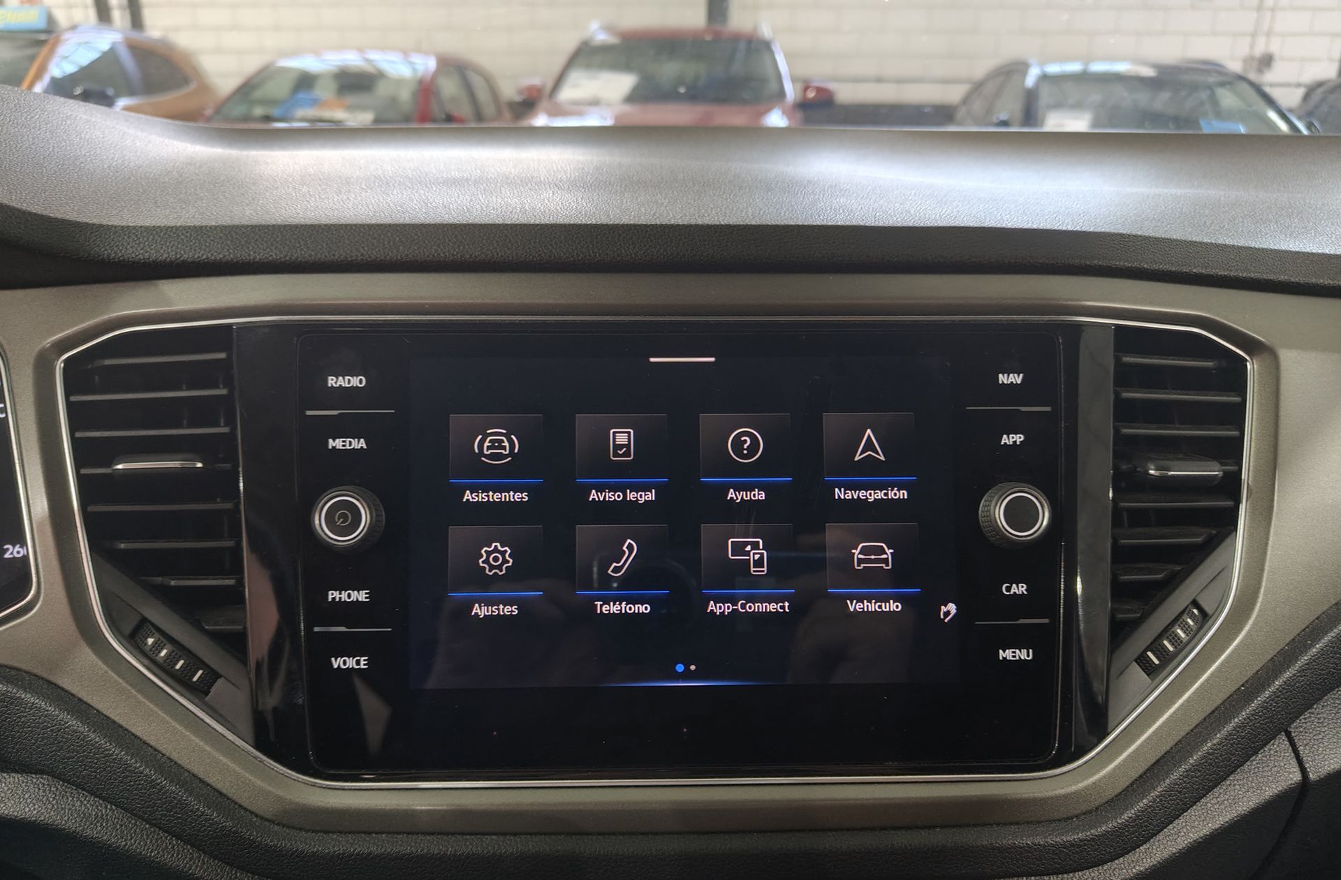 Volkswagen T-Roc Advance 1.0 TSI - foto 27