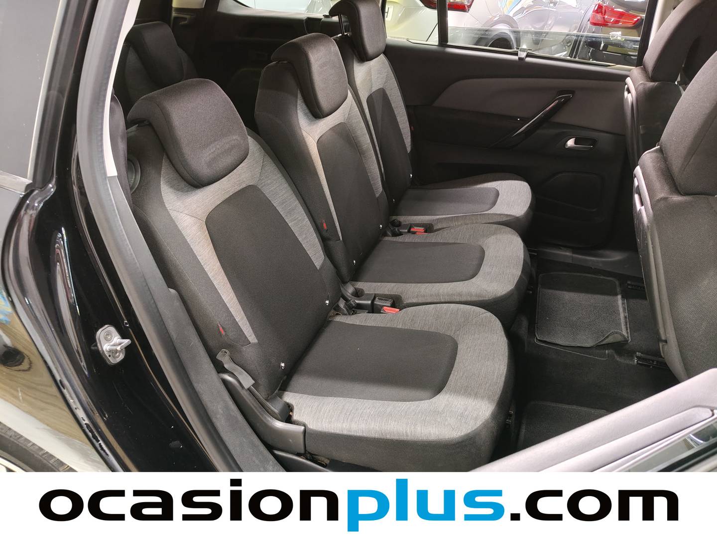 Foto asientos traseros Citroën Grand C4 Picasso Citroën Grand C4 Picasso PureTech 130 6v S&S Feel 7 Plazas (130 CV)