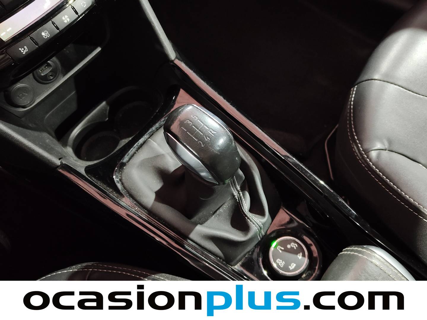 Foto Peugeot 2008 Peugeot 2008 PureTech 110 Allure (110 CV)