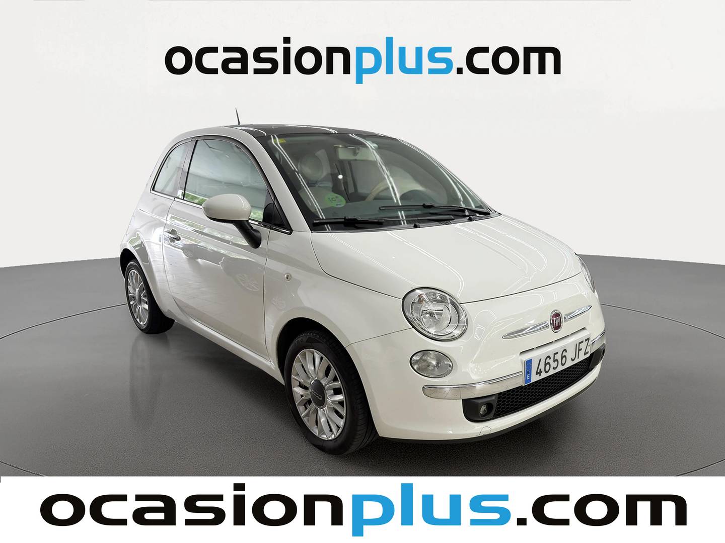 Foto delantera Fiat 500 Fiat 500 1.2 8v Lounge (69 CV) derecha
