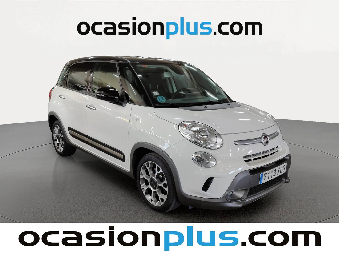 Foto delantera Fiat 500L Fiat 500L 1.6 Multijet S&S Trekking (120 CV) derecha