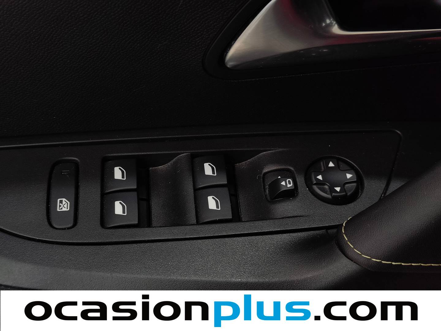 Peugeot 2008 Peugeot 2008 PureTech 130 S&S GT Line EAT8 (130 CV) gasolina