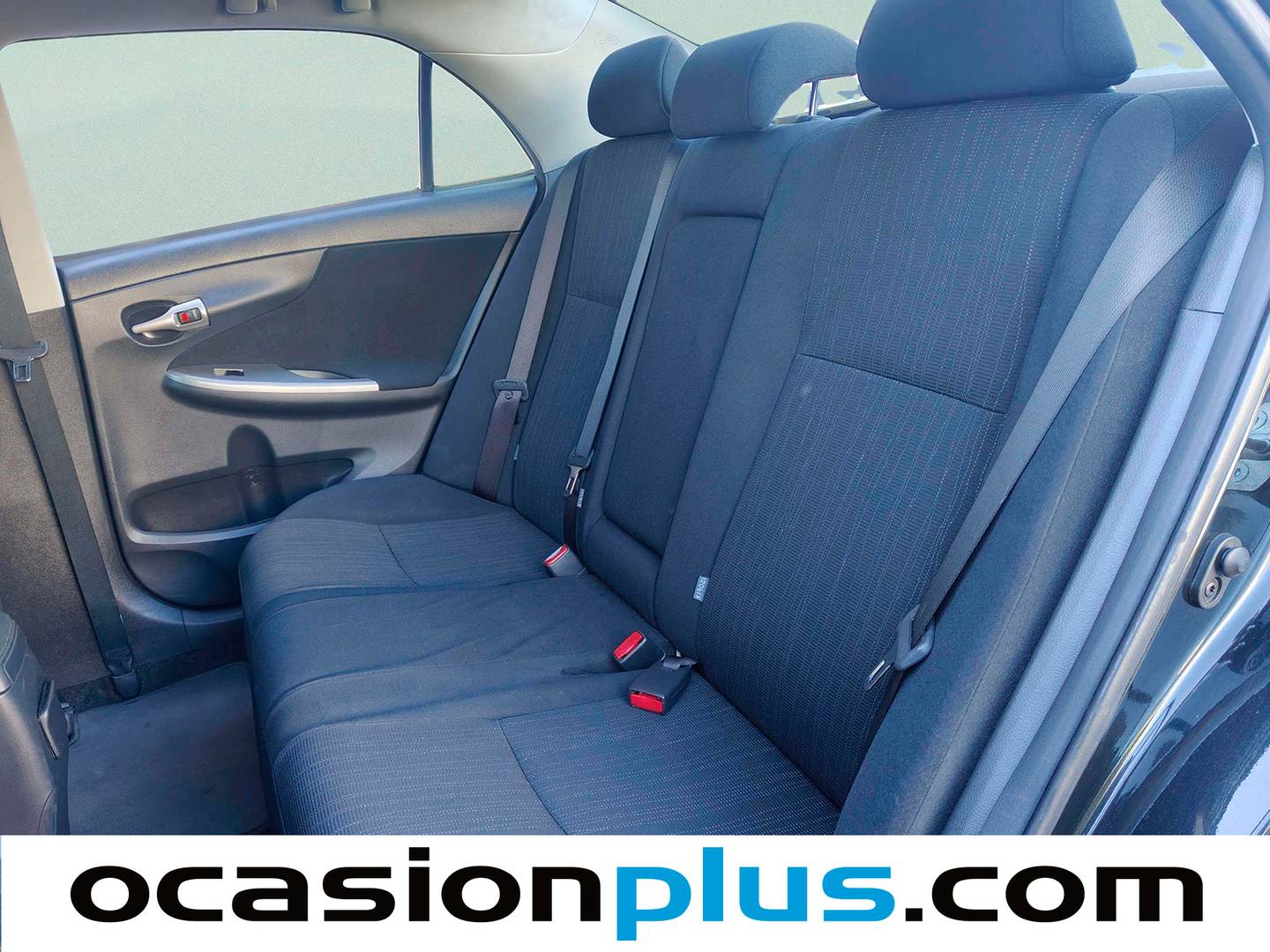 Toyota Corolla Sedán Toyota Corolla 1.6 VVT-I Sedan Sol (124 CV) al mejor precio