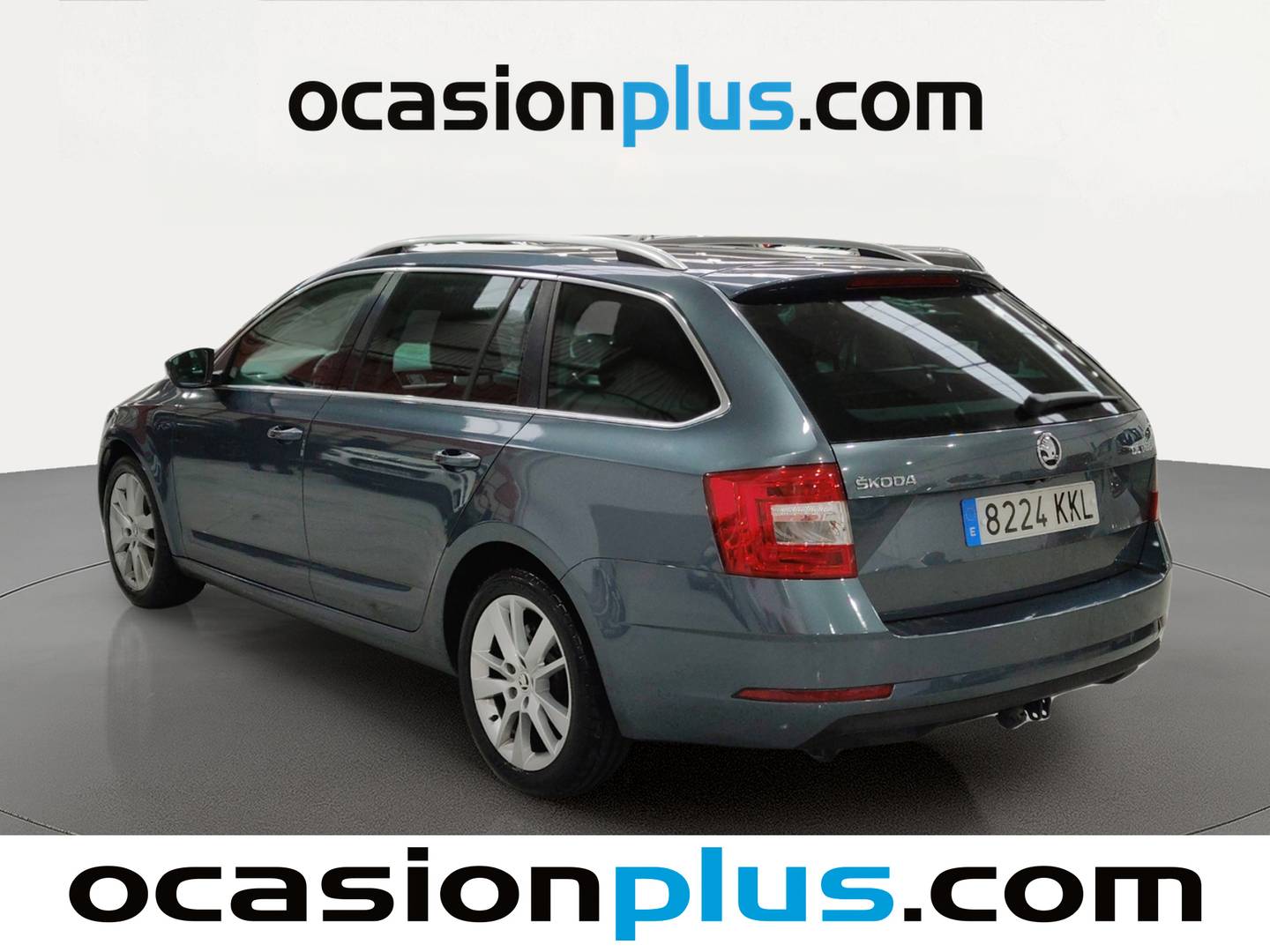 Foto trasera Skoda Octavia Skoda Octavia Combi 1.4 TSI Like (150 CV) derecha