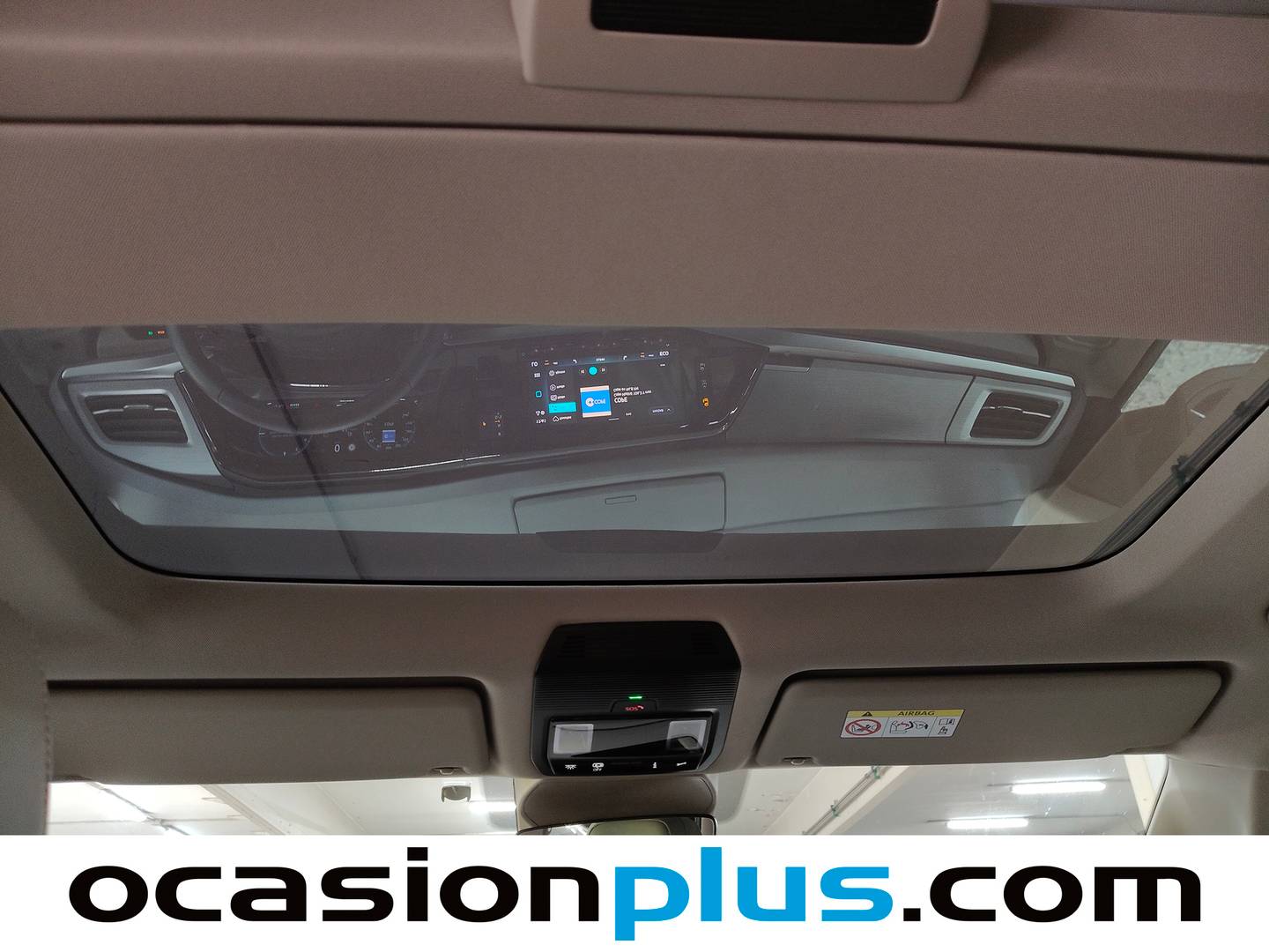 Equipamiento del Volkswagen Multivan Volkswagen Multivan Life Batalla Corta 1.5 eHybrid 4Motion (245 CV) DSG 7 Plzas