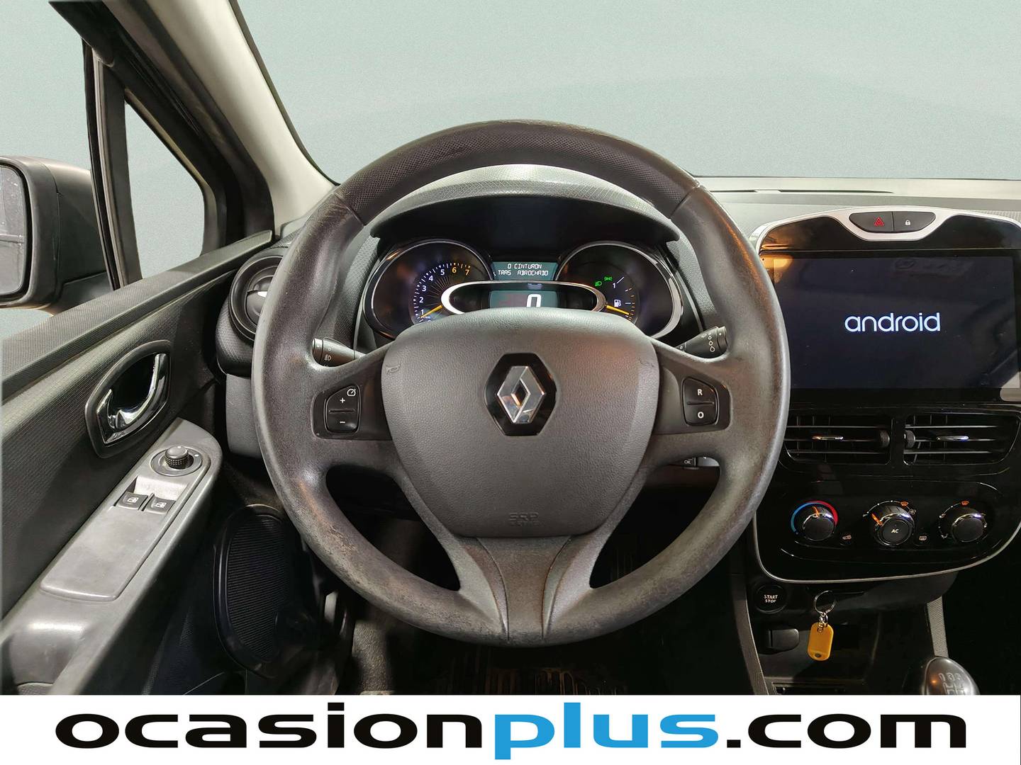 Renault Clio Renault Clio 1.2 16v Authentique (75 CV) de ocasión