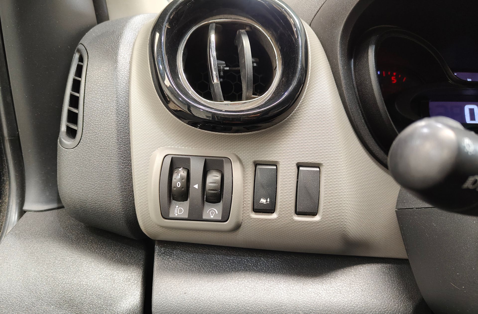 Honda Jazz 1.4 i-VTEC Trend - foto 19