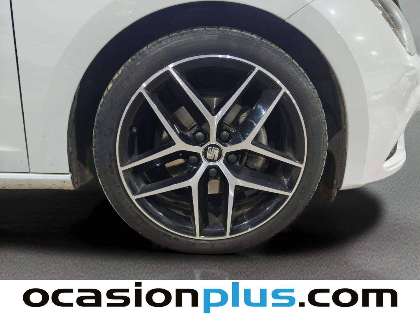 Foto Seat León SEAT León 1.4 TSI S&S ACT FR Plus DSG7 (150 CV)