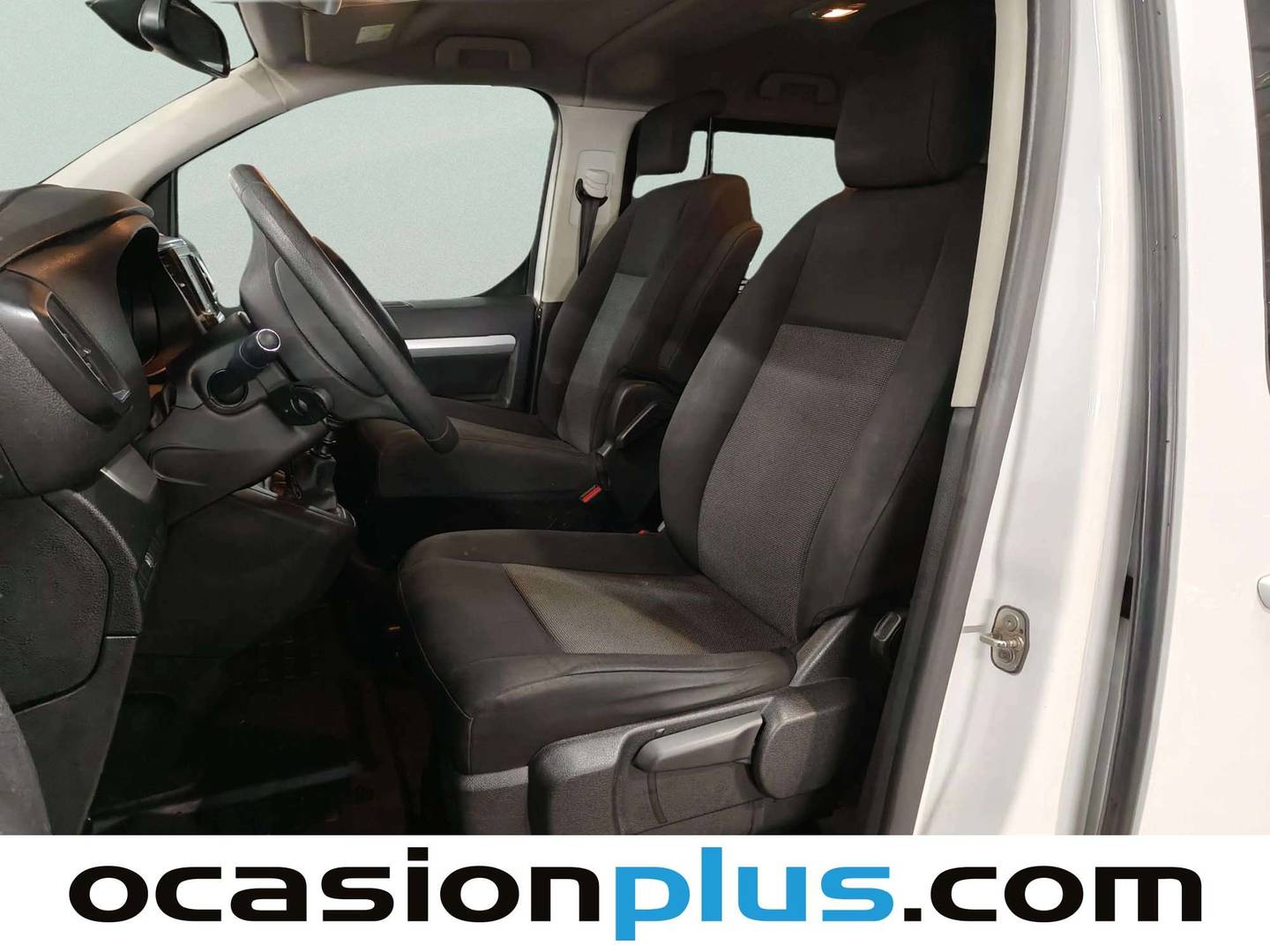 Foto Peugeot Traveller Peugeot Traveller 1.6 BlueHDi Business Standard (115 CV)