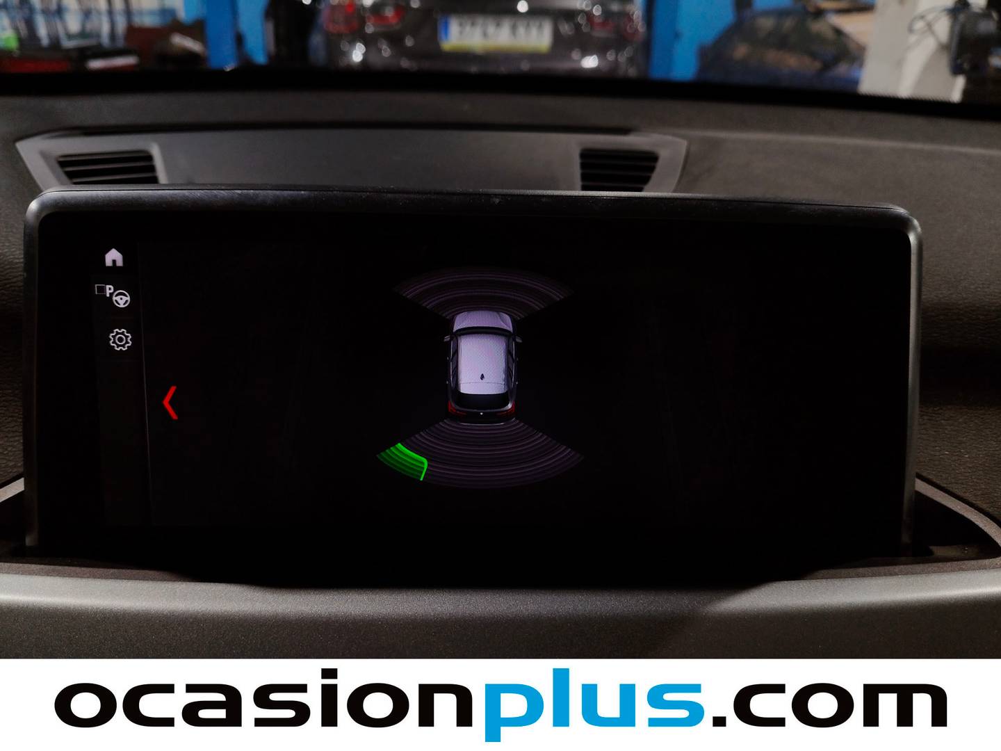 Equipamiento del BMW X1 BMW X1 sDrive16d Business (116 CV)