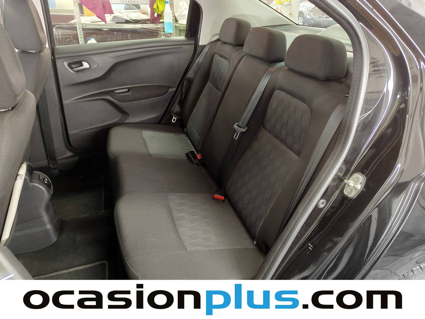 Foto asientos traseros Citroën C-Elysée Citroën C-Elysee PureTech 82 Shine (82 CV)