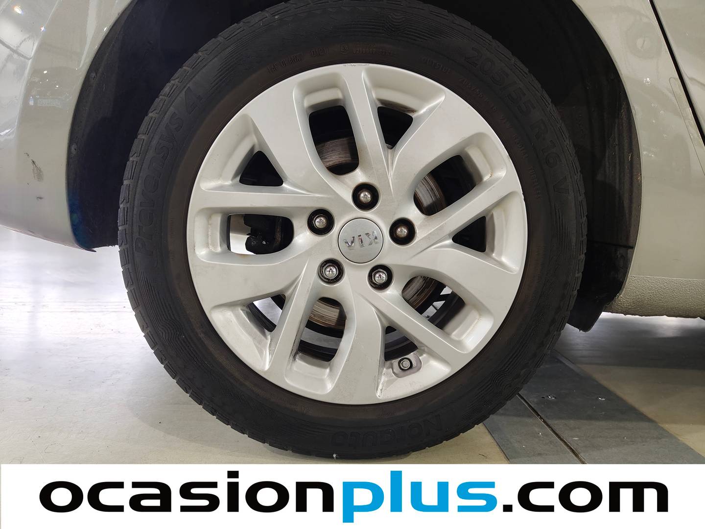 Extras del KIA Carens KIA Carens 1.7 CRDi VGT Concept Eco-Dynamics (115 CV)