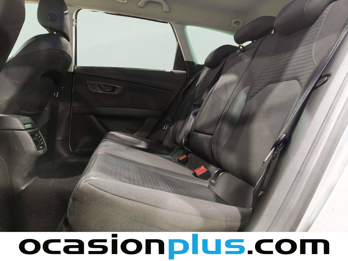 Foto asientos traseros Seat León Seat León ST 1.5 EcoTSI S&S Xcellence DSG (150 CV)