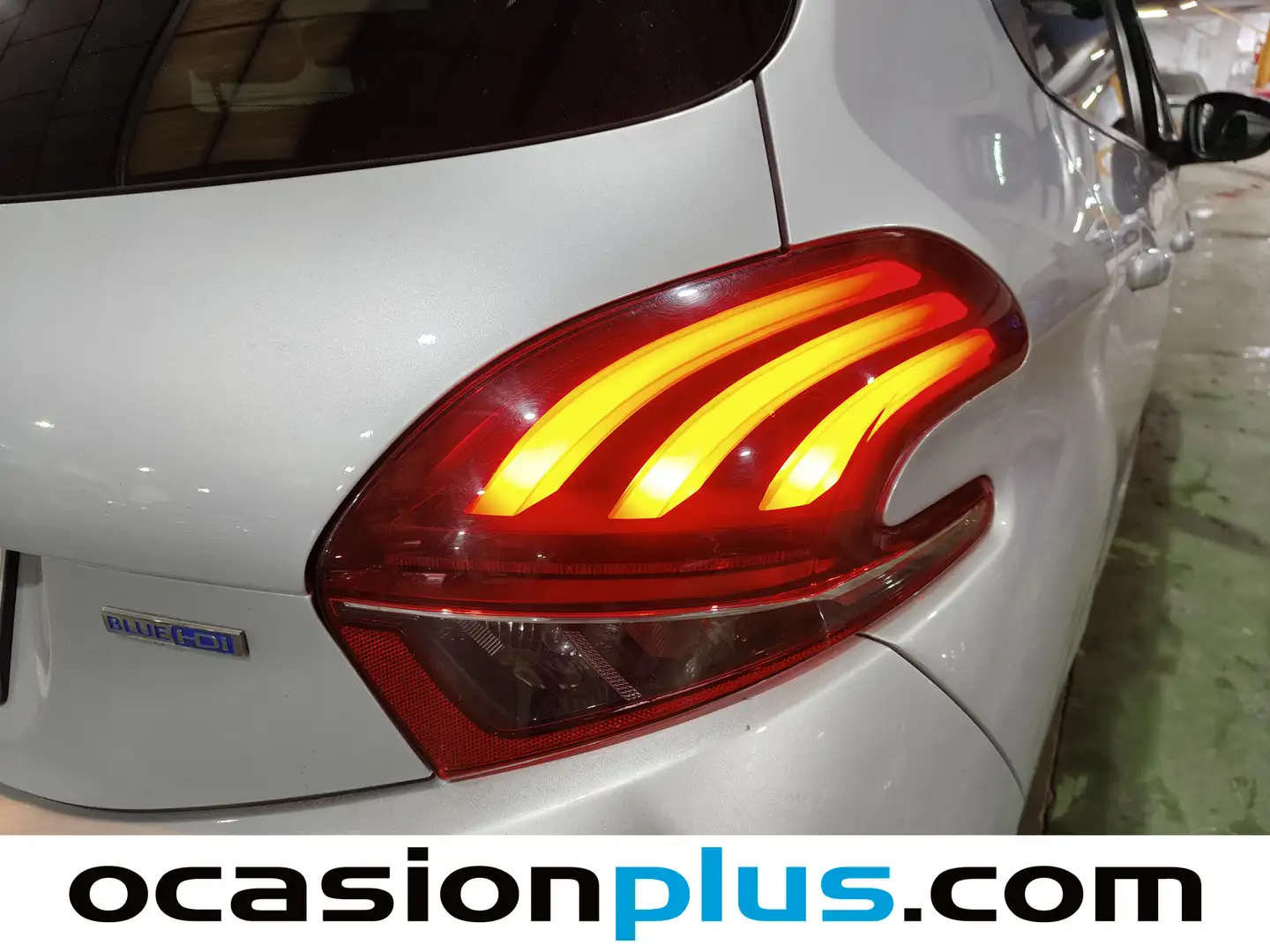 Foto Peugeot 208 Peugeot 208 1.6 BlueHDI Active (100 CV)