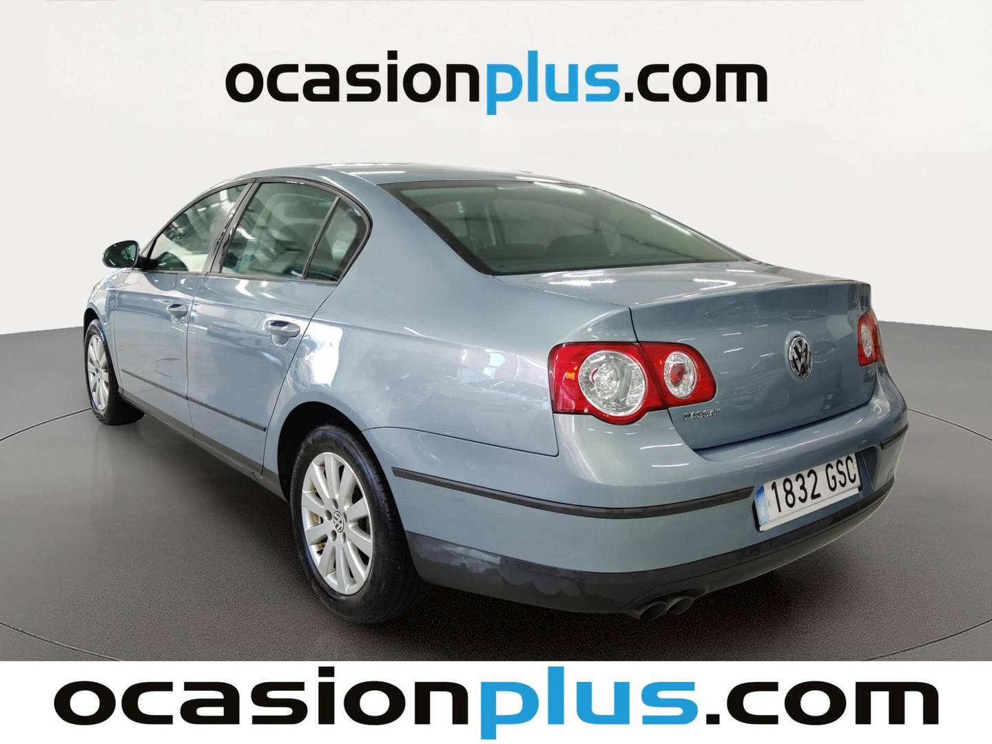 Foto trasera Volkswagen Passat Volkswagen Passat 2.0 TDI DPF Edition Plus (110 CV) izquierda