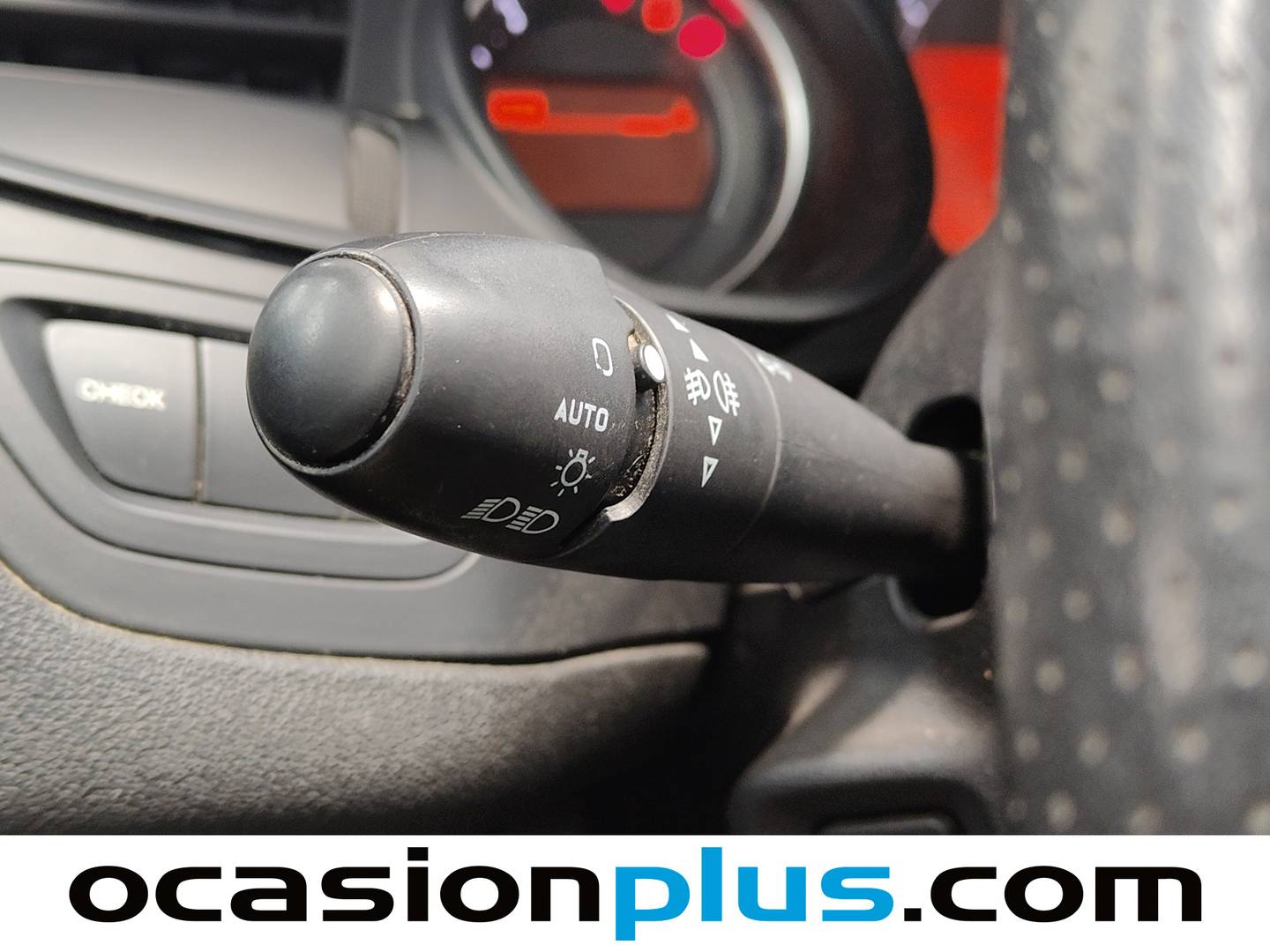 Extras y acabados del Citroën C5 Citroën C5 BlueHDi 150 S&S Feel (150 CV)