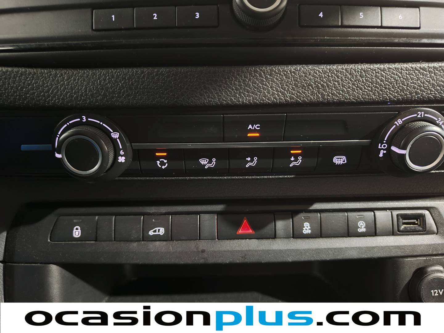 Foto Peugeot Expert Peugeot Expert BlueHDi 100 Pro Standard (102 CV)