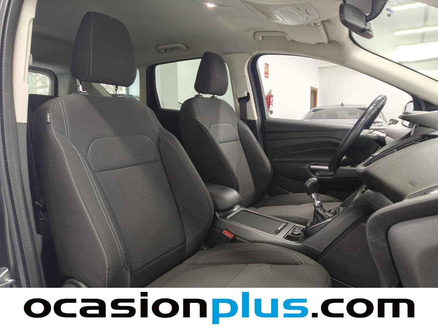 Fotos maletero Ford Kuga Ford Kuga 2.0 TDCI Business 4x2 S&S (150 CV)