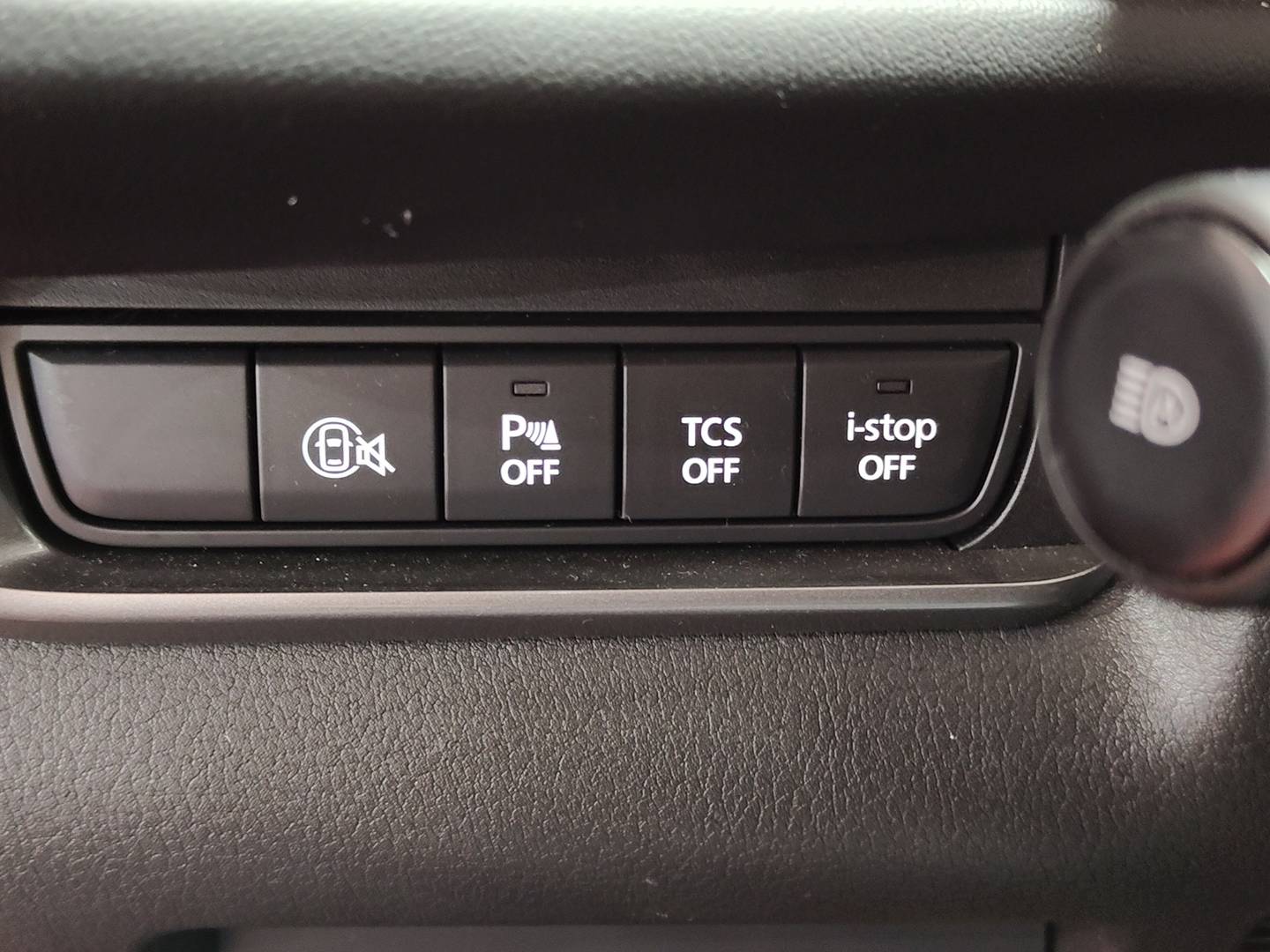 Foto Mazda CX-30 Mazda CX-30 e-SKY G MHEV Prime-line (140 CV)