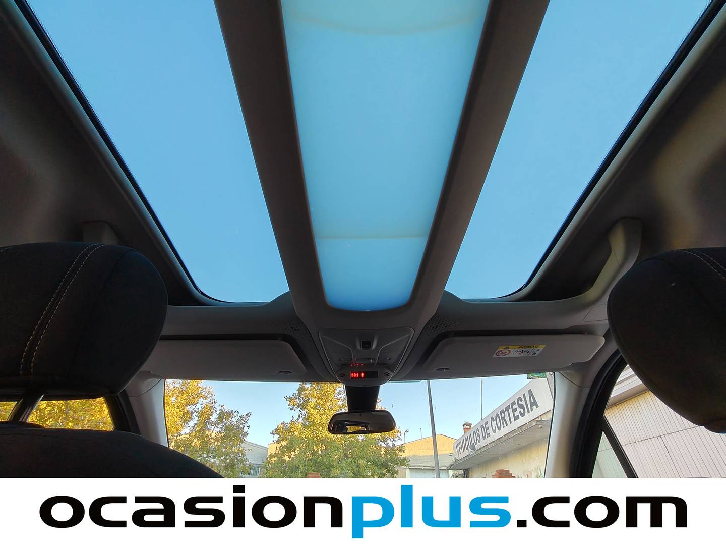 Foto Peugeot Rifter Peugeot Rifter BlueHDi 130 GT Line Standard EAT8 (130 CV)