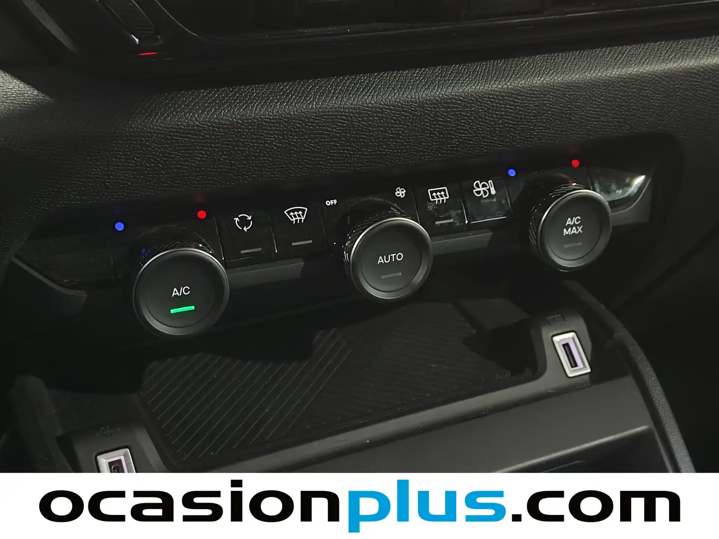 Foto Citroën C4 Citroen C4 PureTech 130 S&S 6v Feel Pack (130 CV)