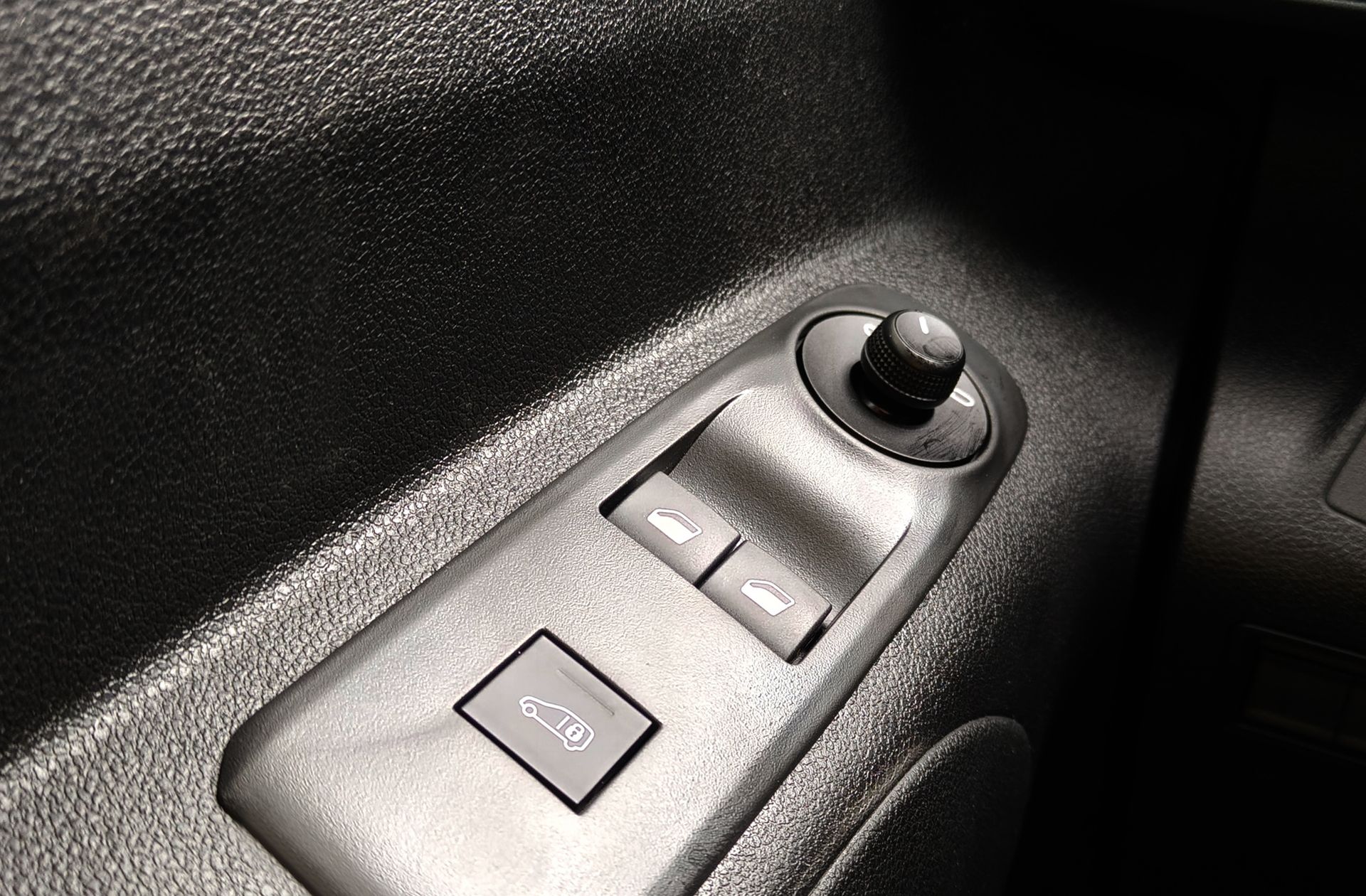 Fiat Doblò Furgon Furgón BlueHDi 100 M - foto 30
