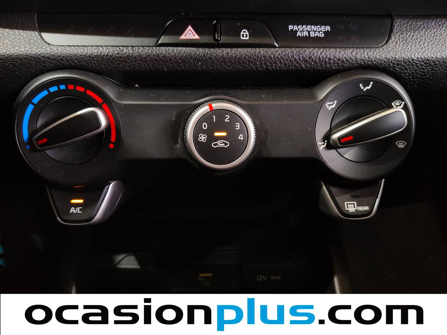 Accesorios del KIA Stonic KIA Stonic 1.0 T-GDi MHEV iMT Concept (100 CV)