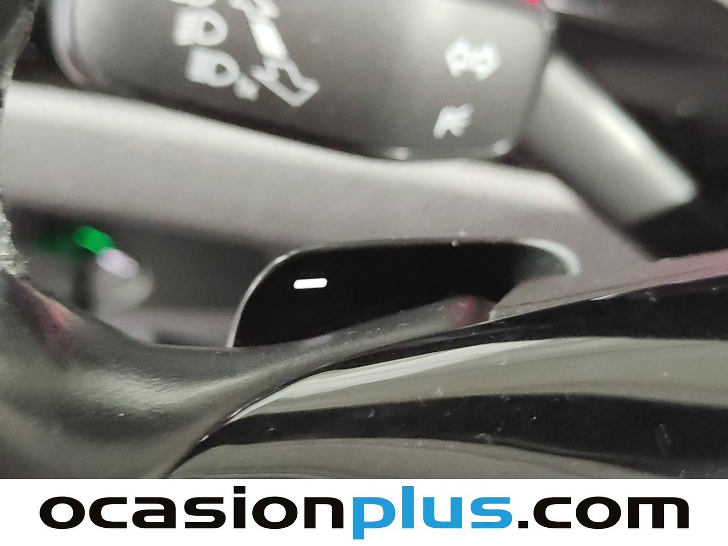 Foto Volkswagen Touran Volkswagen Touran Sport 2.0 TDI BMT  (150 CV) DSG