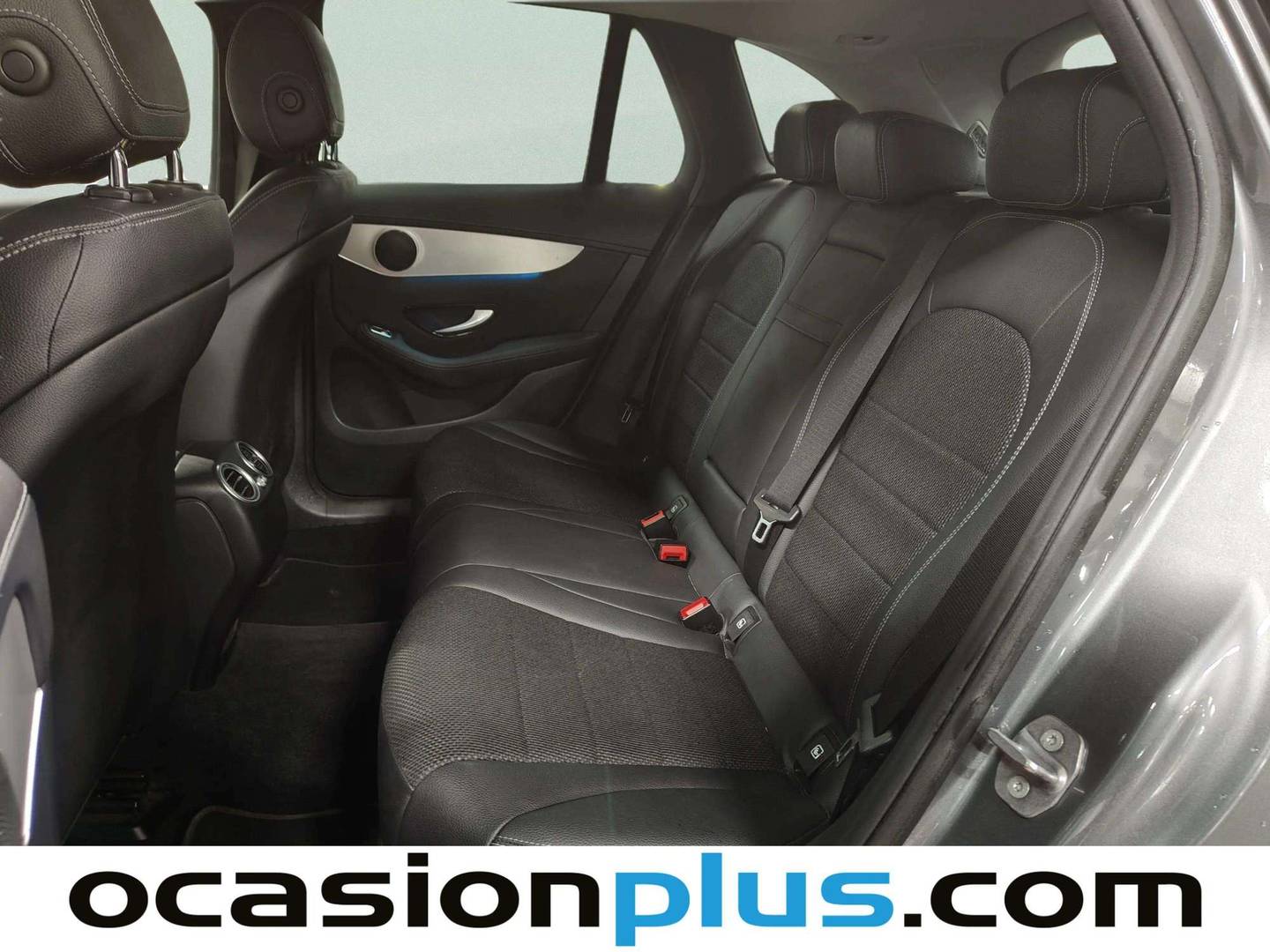 Foto asientos traseros Mercedes Clase GLC Mercedes GLC 250 4MATIC  (211 CV)