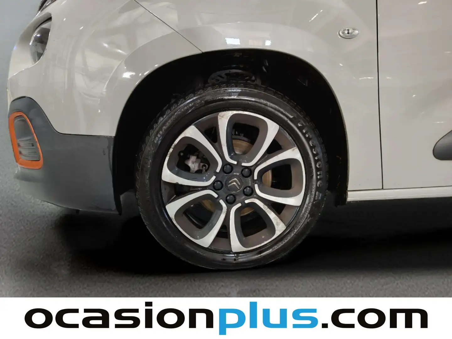 Foto Citroën Berlingo Citroen Berlingo BlueHDi 100 S&S Talla M Shine (102 CV)