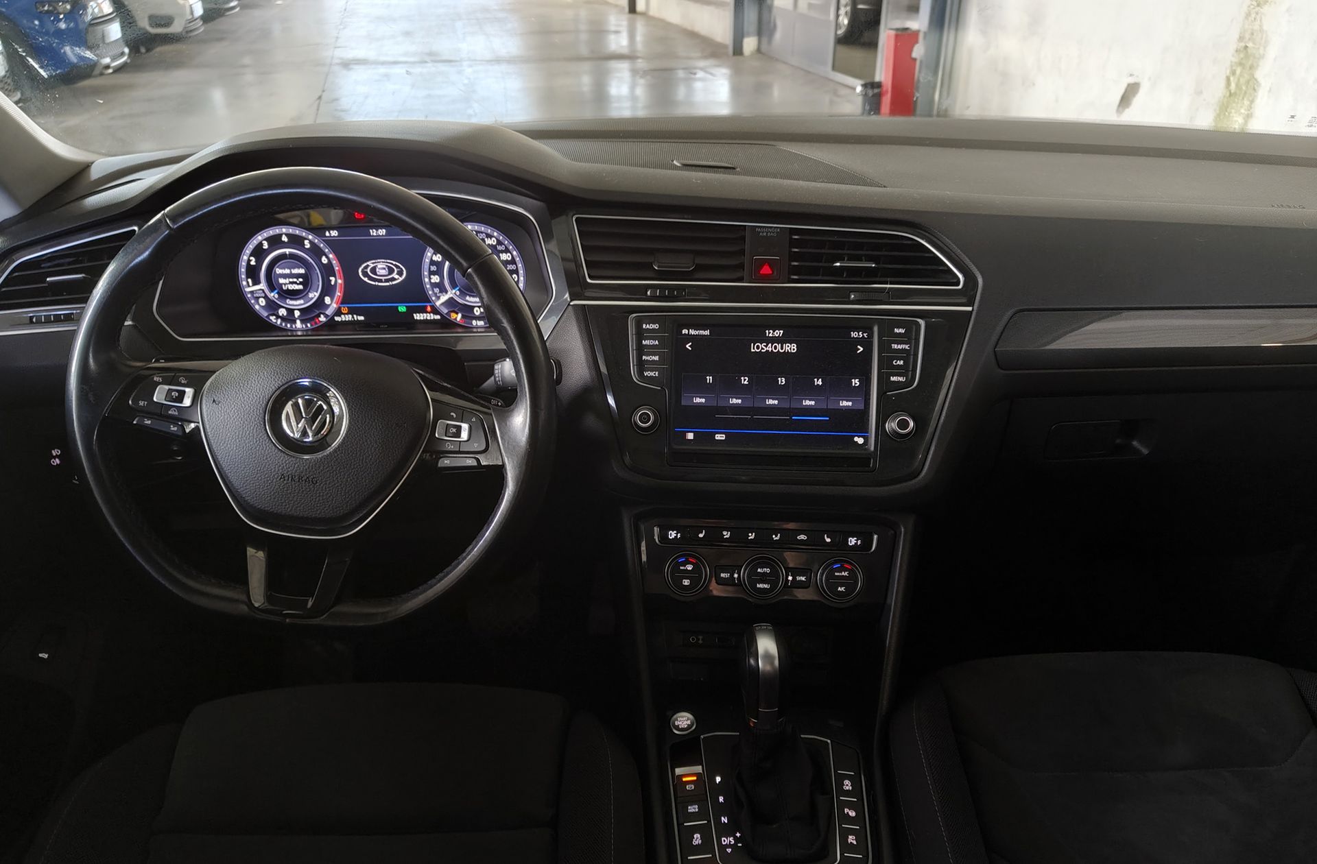 Volkswagen Tiguan 2.0 TSI 4Motion BMT DSG - foto 6