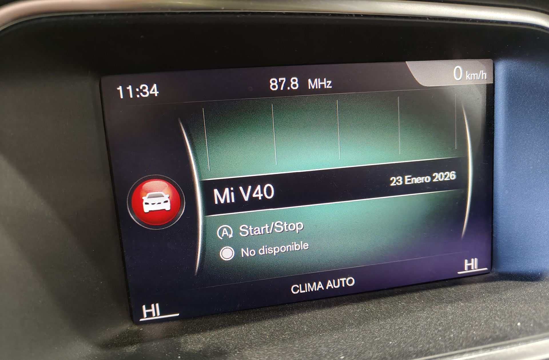 Volvo V40 D3 Momentum - foto 10