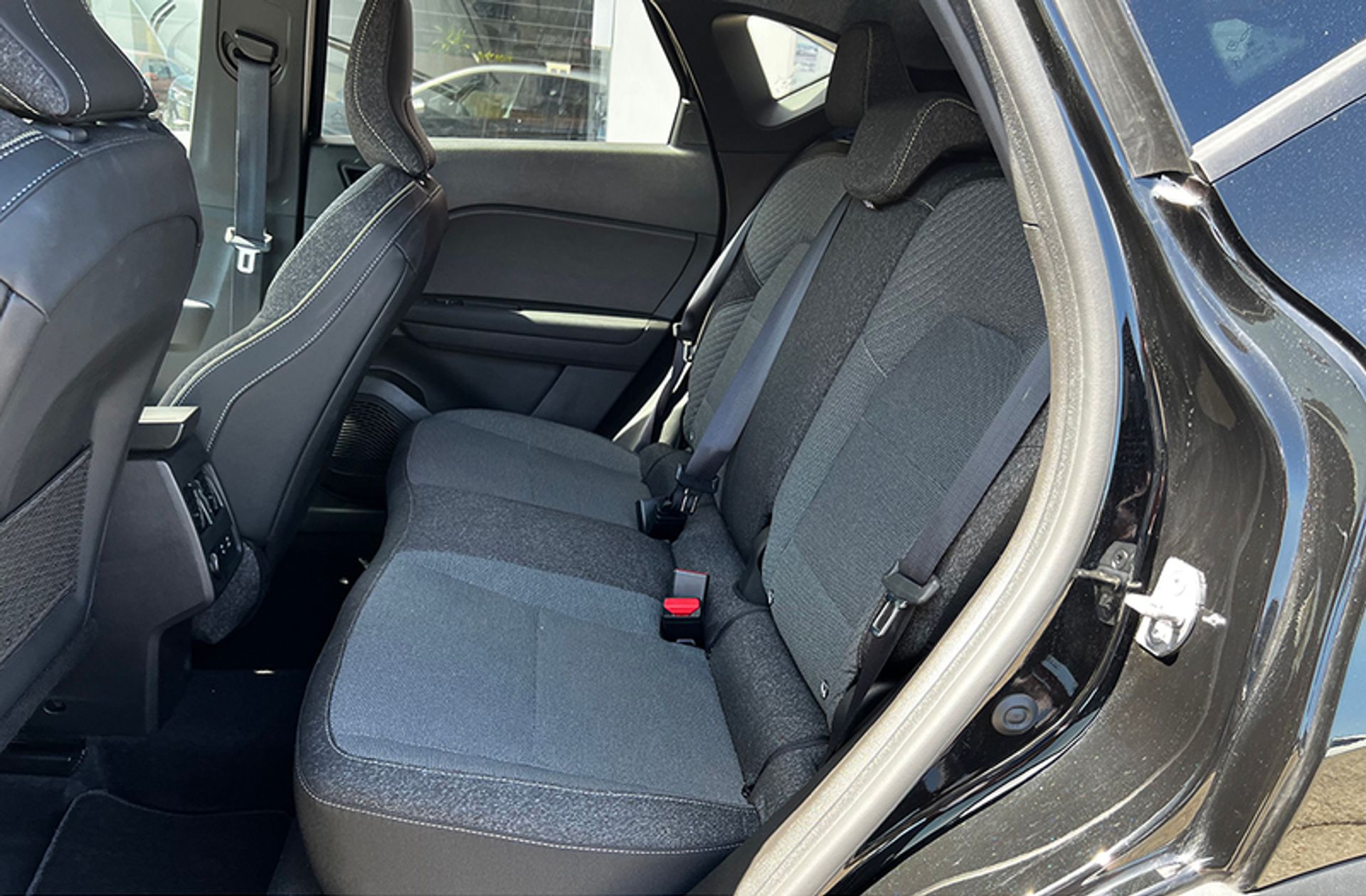 Renault Captur Techno TCe GPF - foto 11