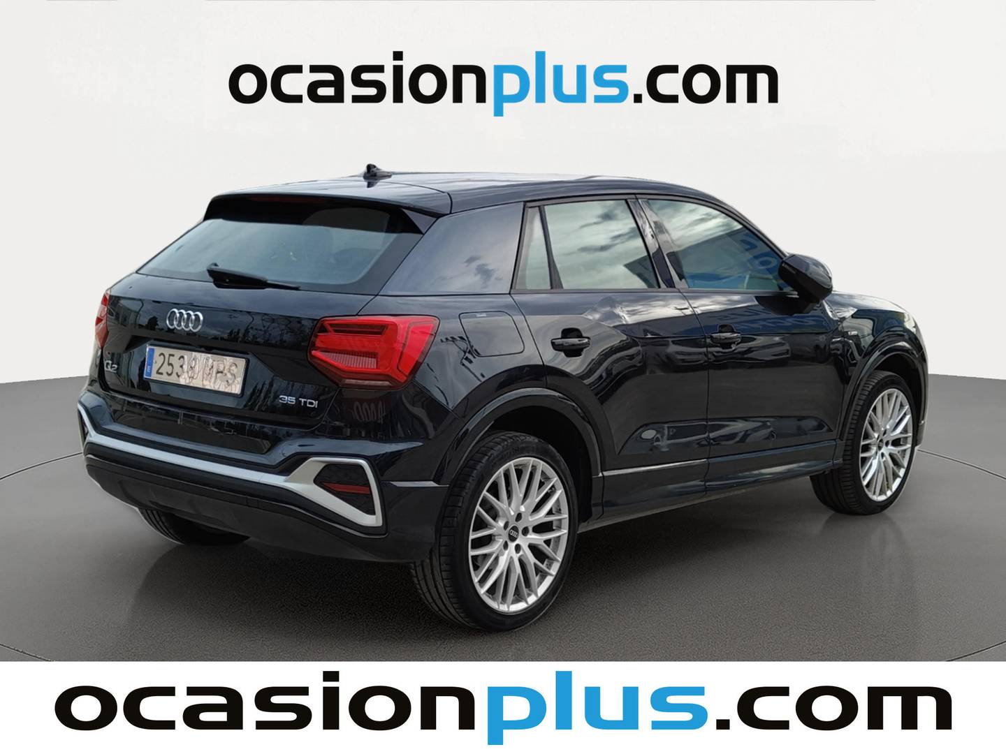 Foto trasera Audi Q2 Audi Q2 Adrenalin 35 TDI (150 CV) S tronic Pack S-Line derecha