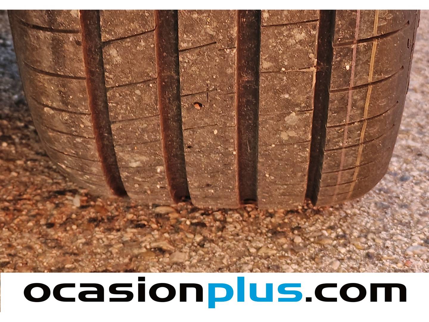 Foto Volkswagen Scirocco Volkswagen Scirocco R-Line 2.0 TSI BMT (180 CV) DSG