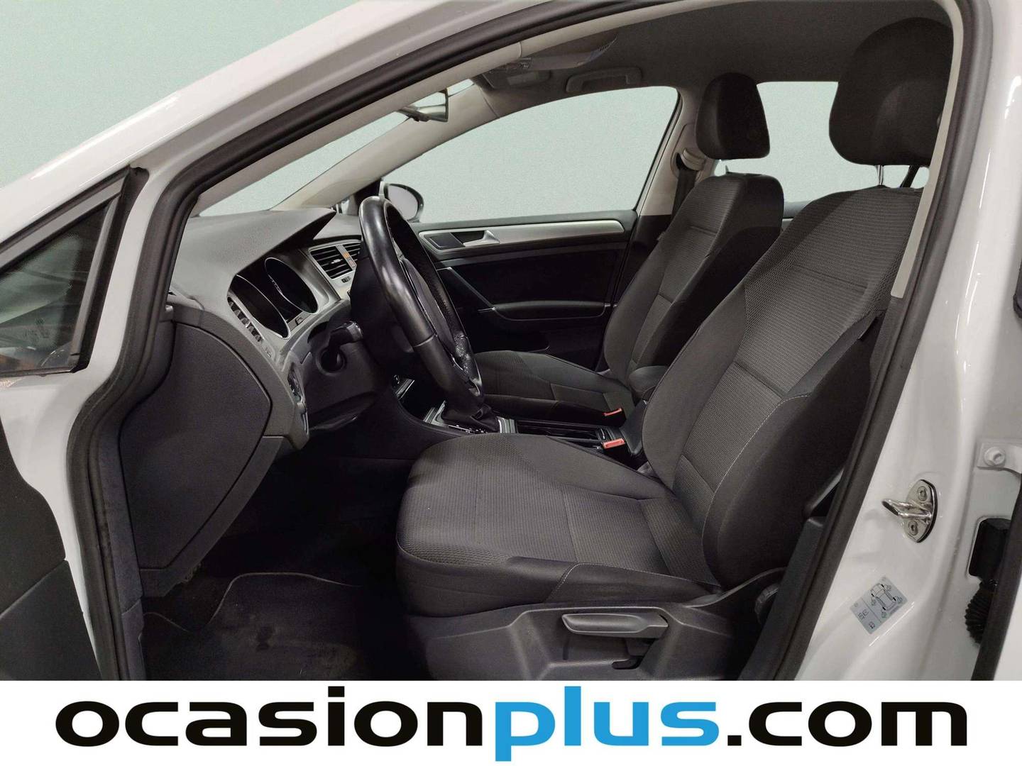 Foto asientos delanteros Volkswagen Golf Volkswagen Golf Advance 1.6 TDI BMT (105 CV) DSG