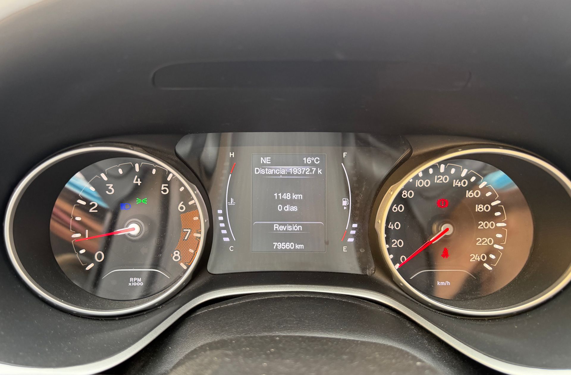 Jeep Compass 1.4 MultiAir Sport 4x2 - foto 20