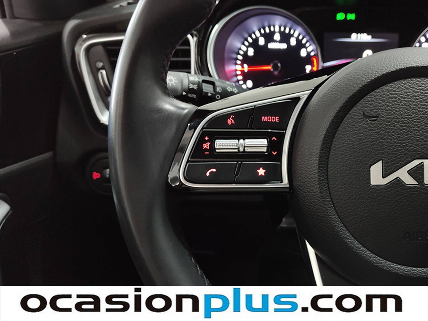 Foto KIA Ceed Kia Ceed 1.0 T-GDi Drive  (120 CV)