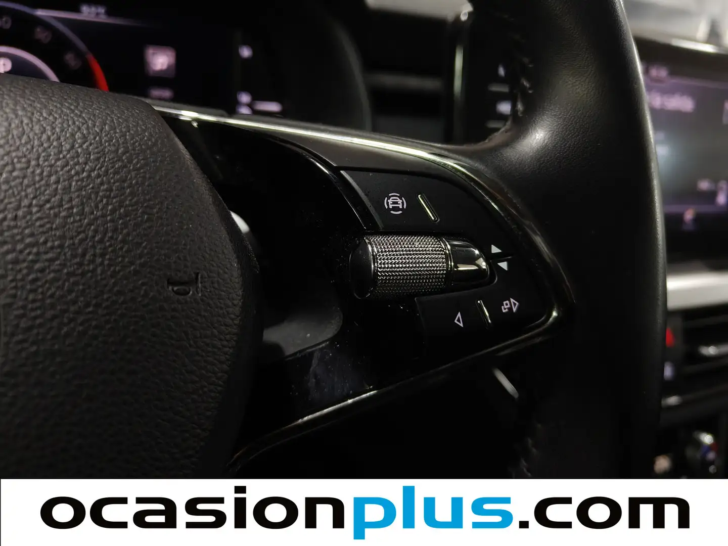 Foto Skoda Kamiq Skoda Kamiq 1.0 TSI Ambition DSG (110 CV)