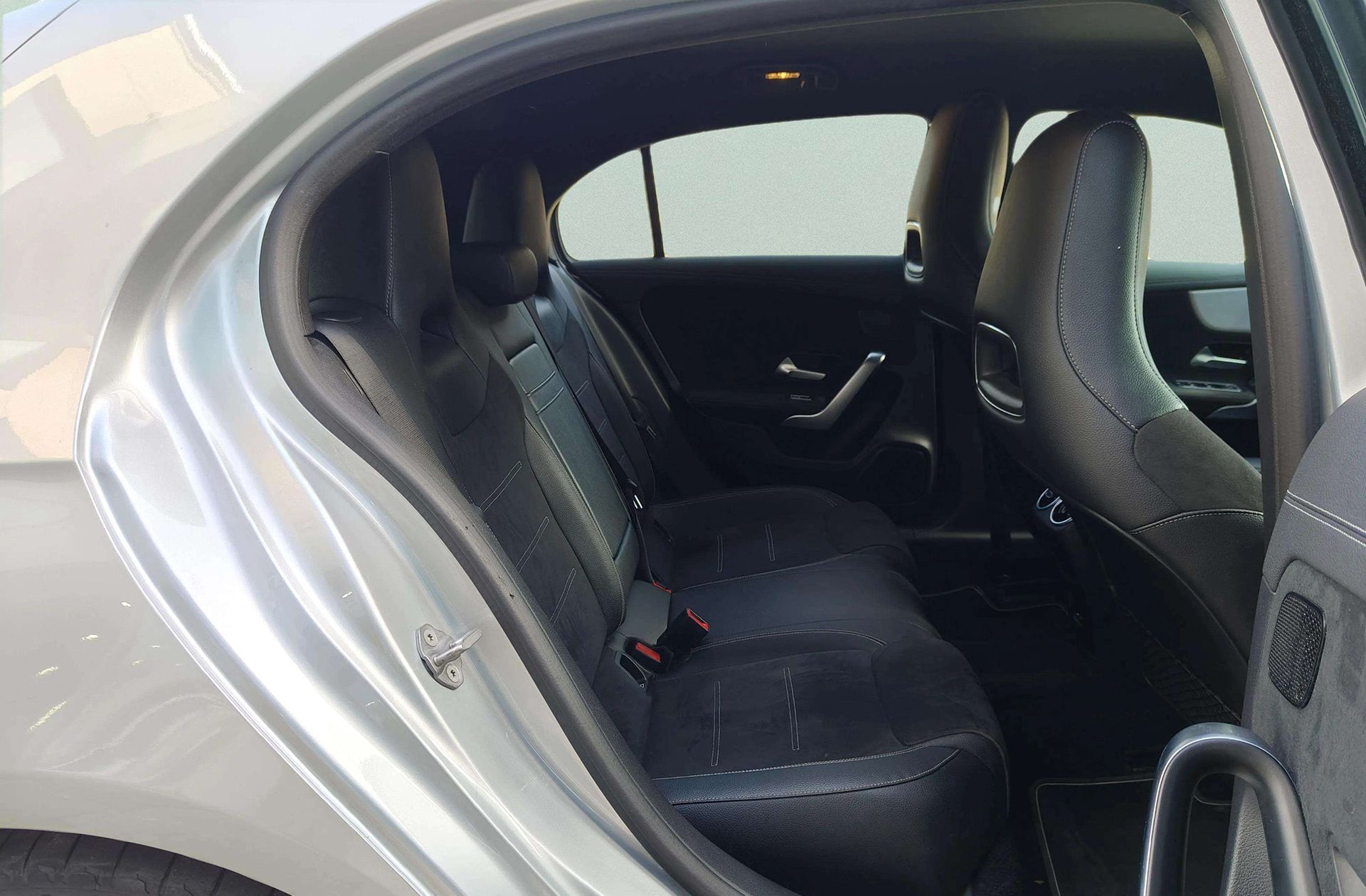 Mercedes-Benz Clase A 180 d Pack AMG - foto 20