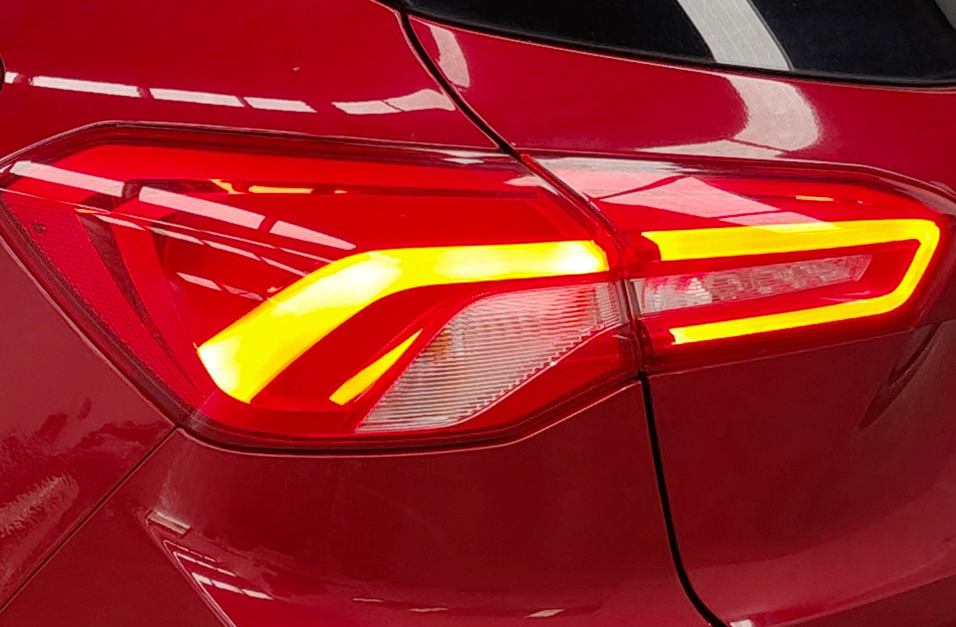 Ford Focus 1.0 EcoBoost ST-Line - foto 15