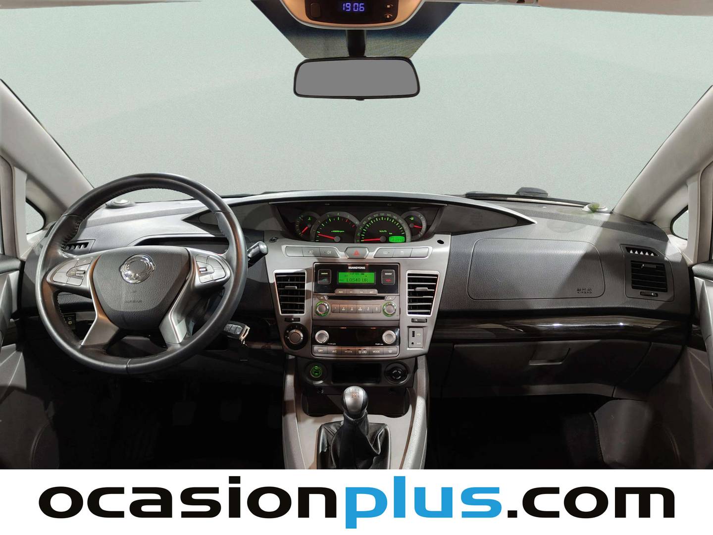 SsangYong Rodius Ssangyong Rodius D22T Line (178 CV) de ocasión