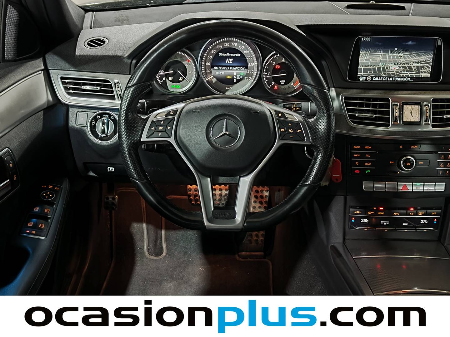 Foto Mercedes Clase E Mercedes-Benz Clase E E 220 BlueTEC 4MATIC (170 CV) Pack AMG