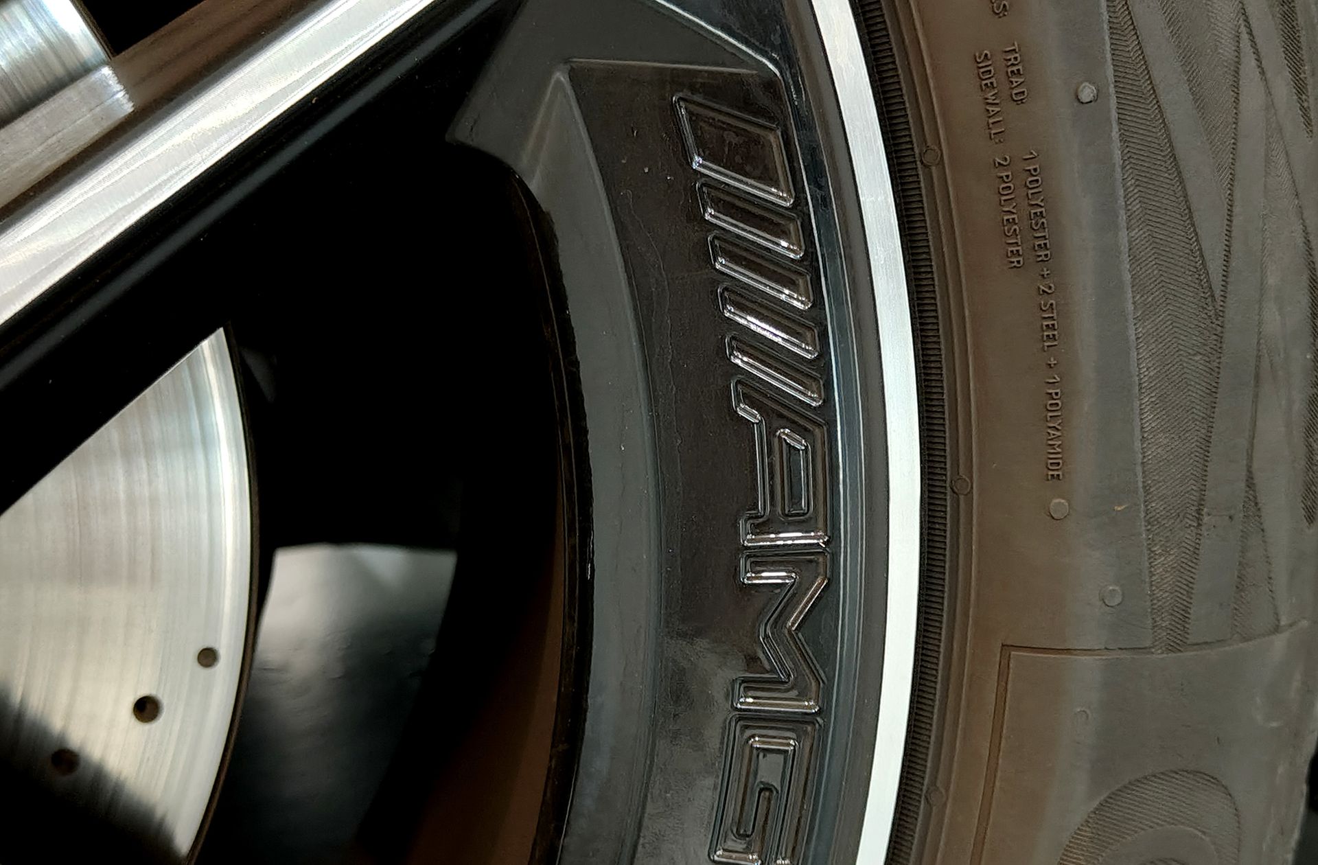 Mercedes-Benz GLA 200 Pack AMG - foto 5