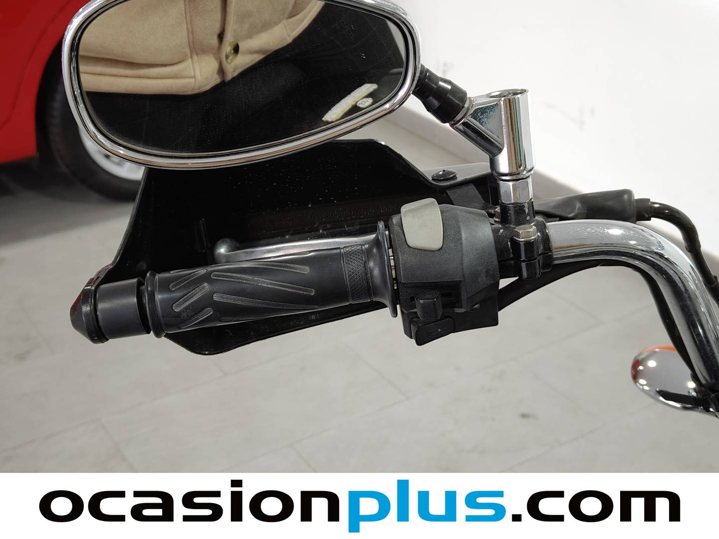 Foto Yamaha YB 125 Yamaha YB 125 (11 CV)