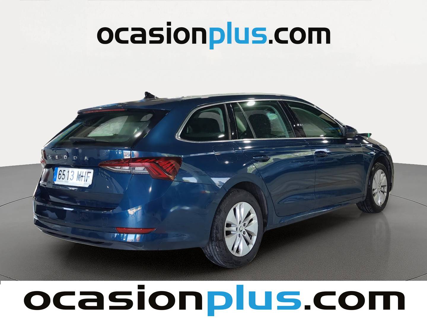 Foto trasera Skoda Octavia Skoda Octavia Combi Combi 2.0 TDI Ambition DSG 110 (150 CV) izquierda