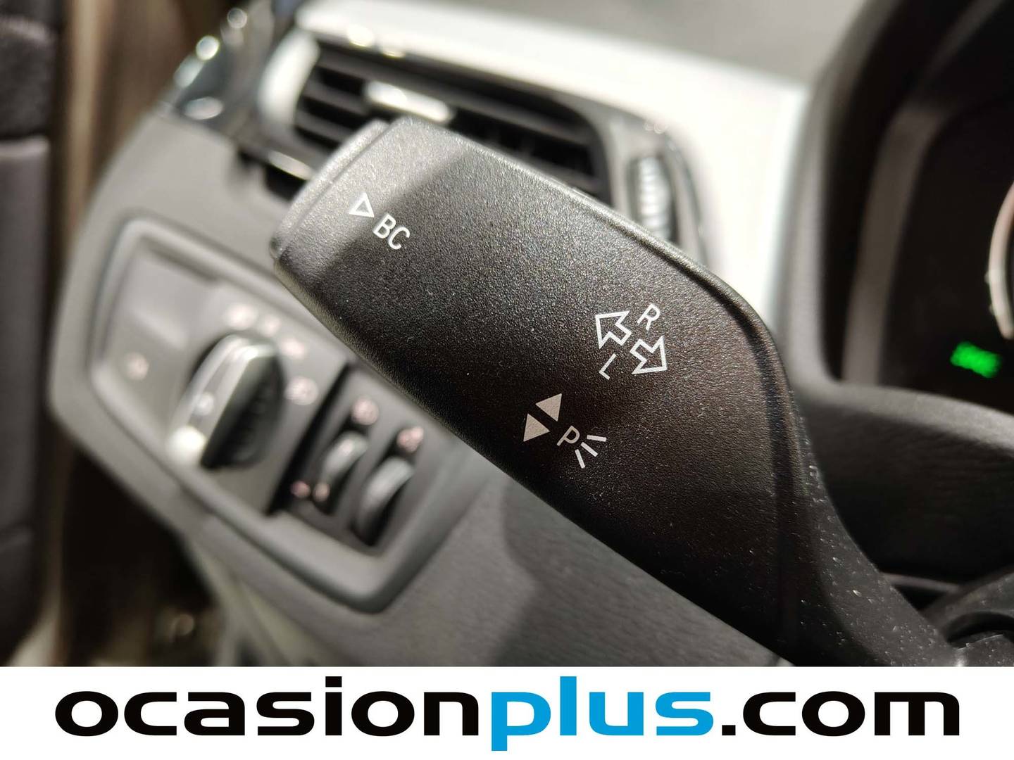 Foto BMW X1 BMW X1 sDrive18i  (140 CV)